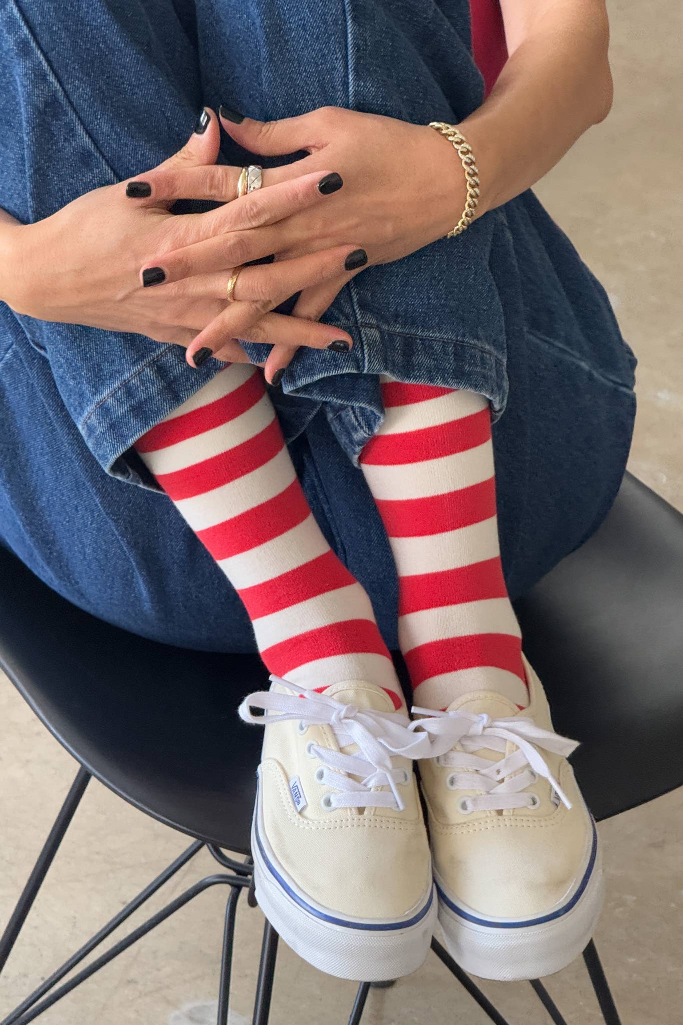 Wally Socks: Wide / Red Stripe