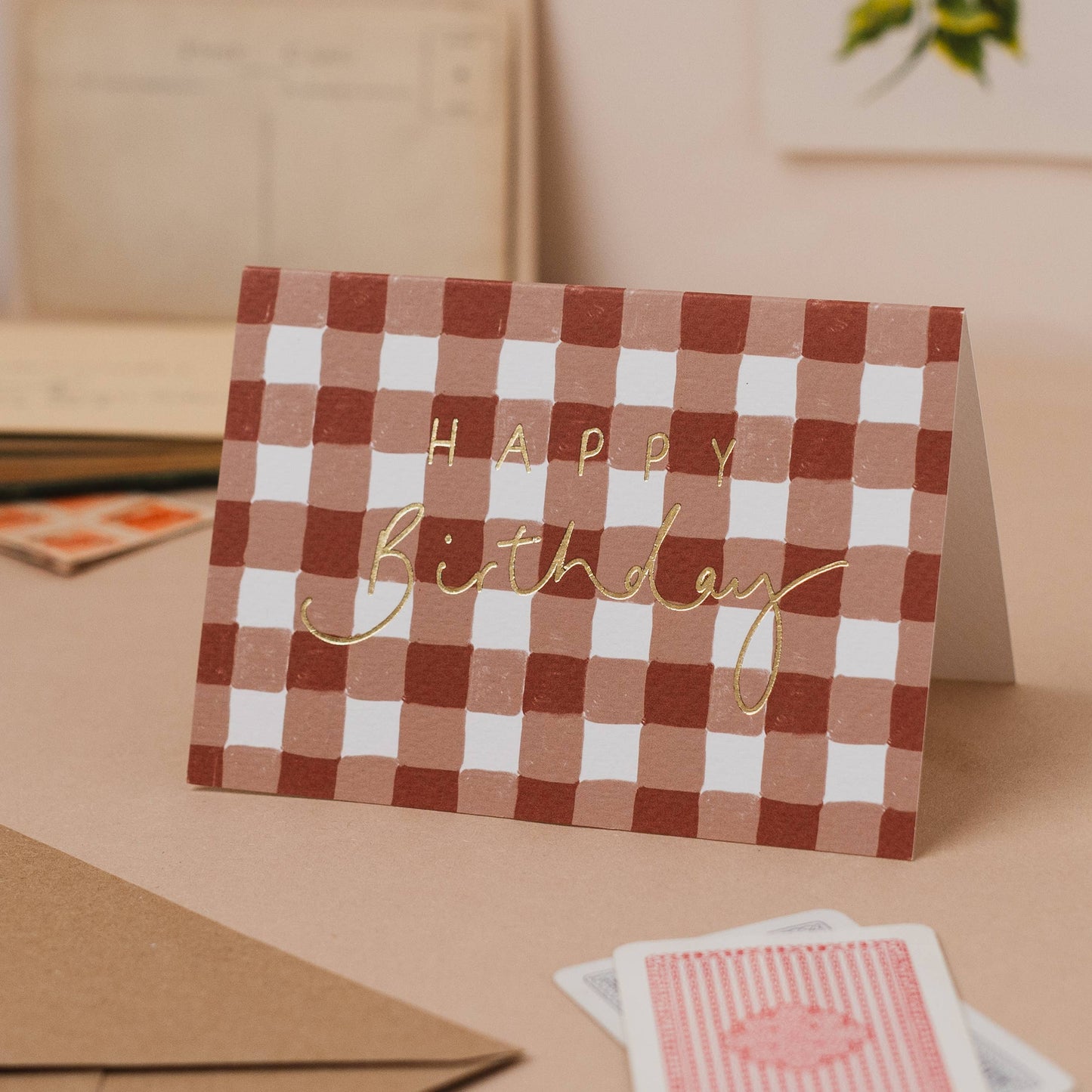 'Happy Birthday' Brown Gingham Gold Foil Birthday Card: Naked
