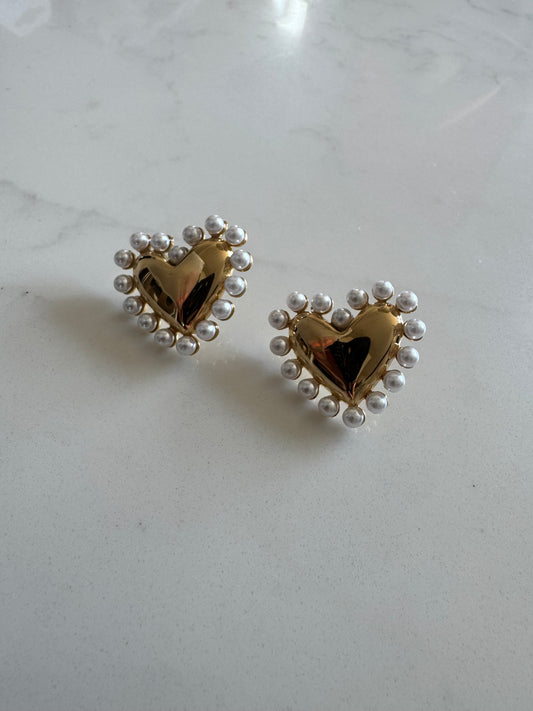 Pearl heart earrings : Gold