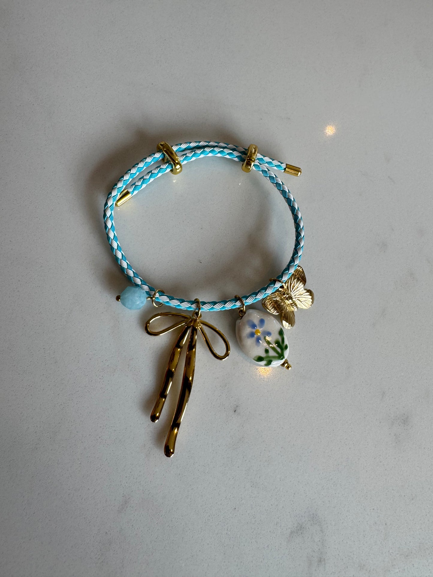 Blue paracord bow bracelet