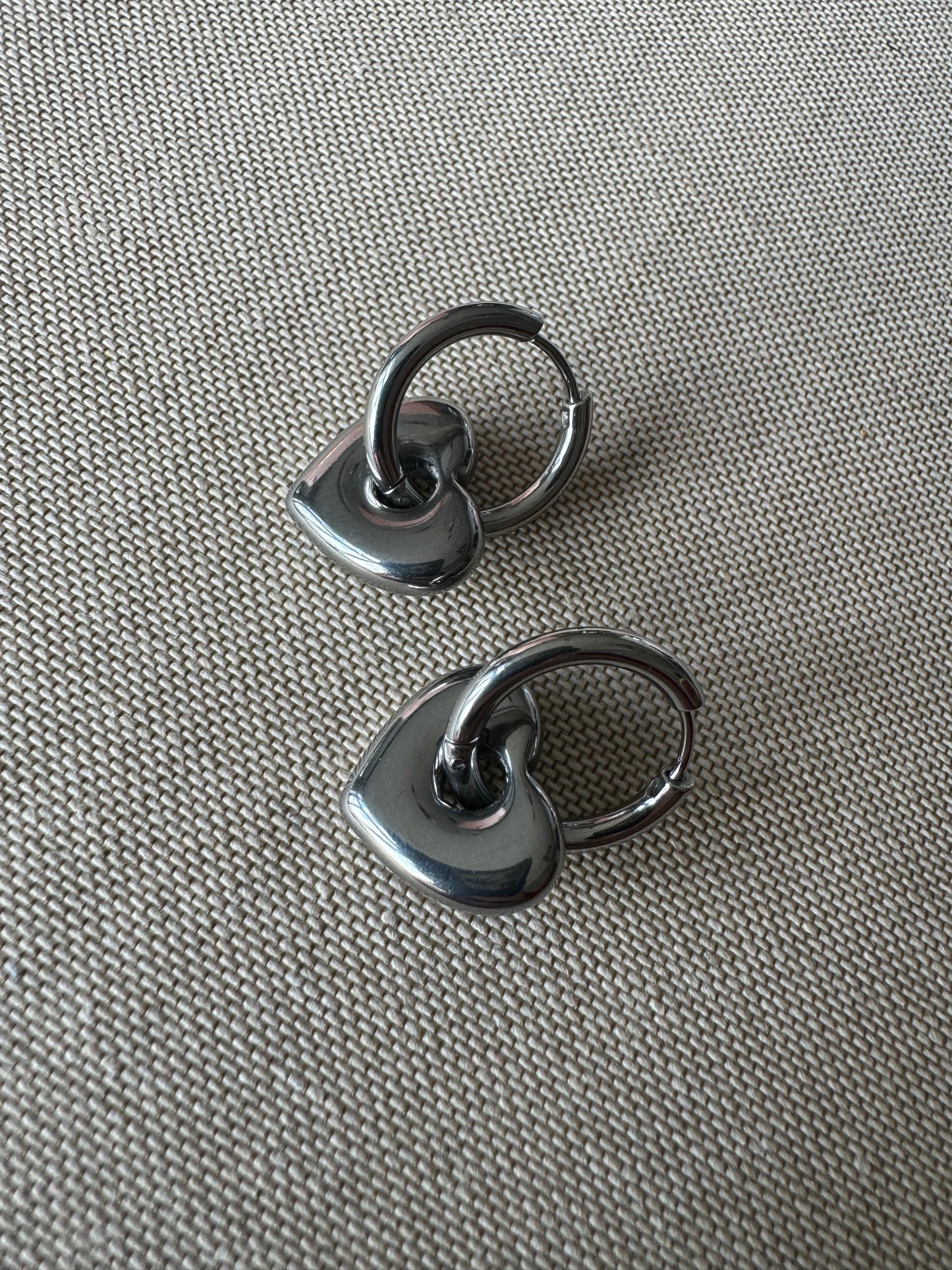 Heart Hoop earrings in silver