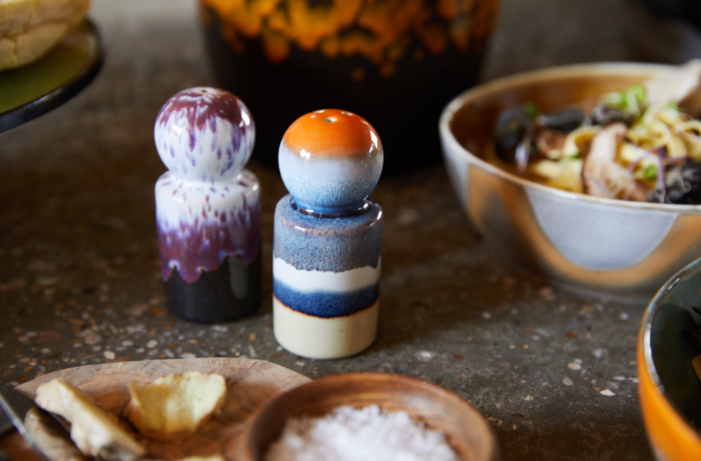 HKliving : 70s Ceramics: pepper & salt jar, stargaze