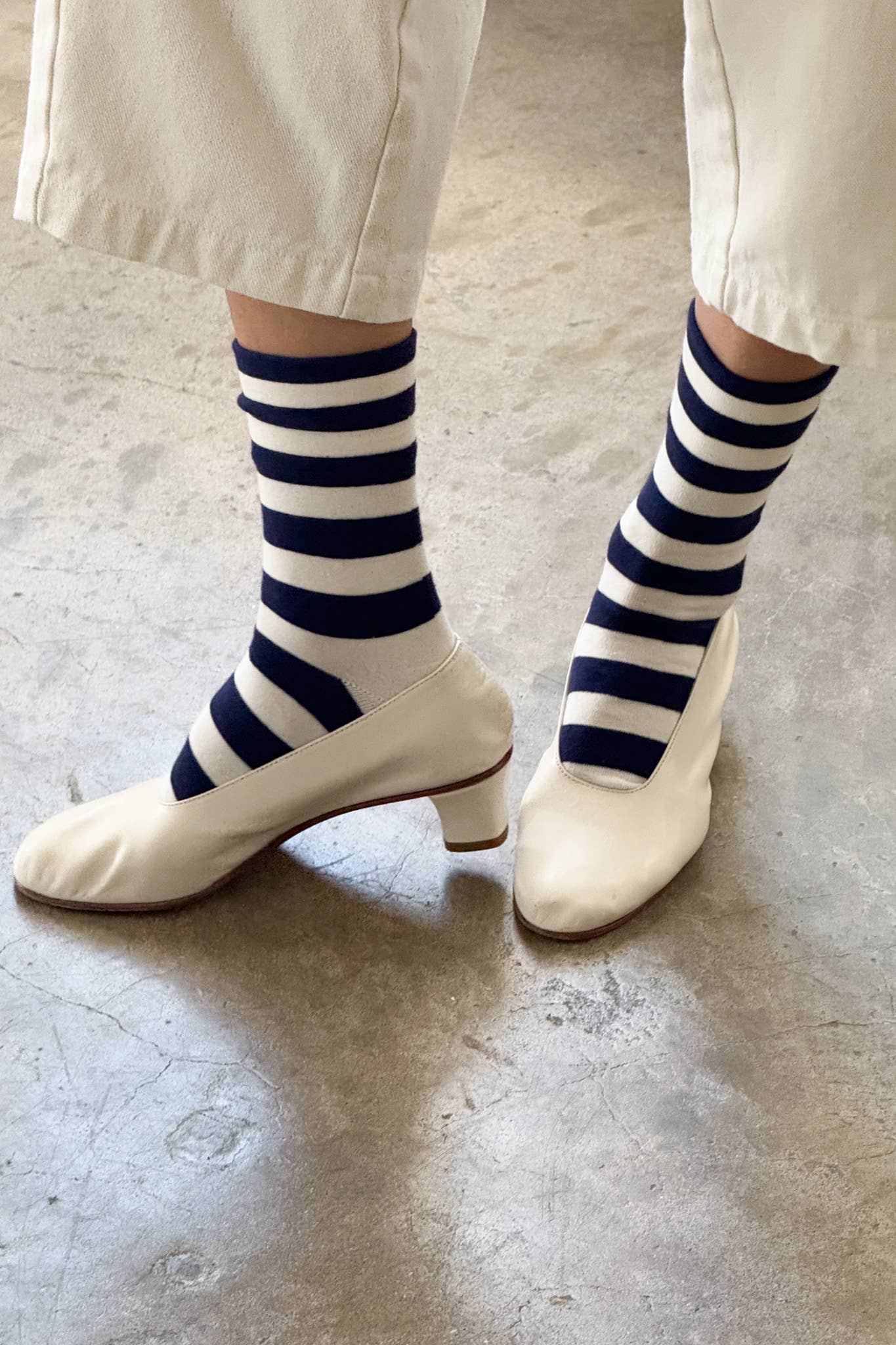 Wally Socks: Wide / Navy Stripe