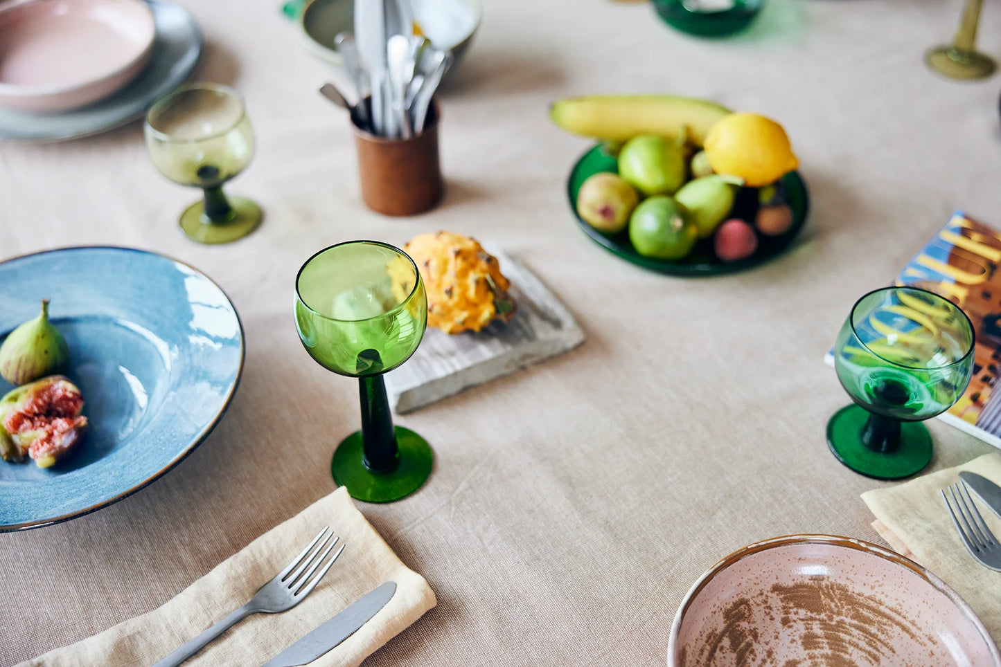 HKliving - The emeralds: wine glass tall, lime green (set of 4)