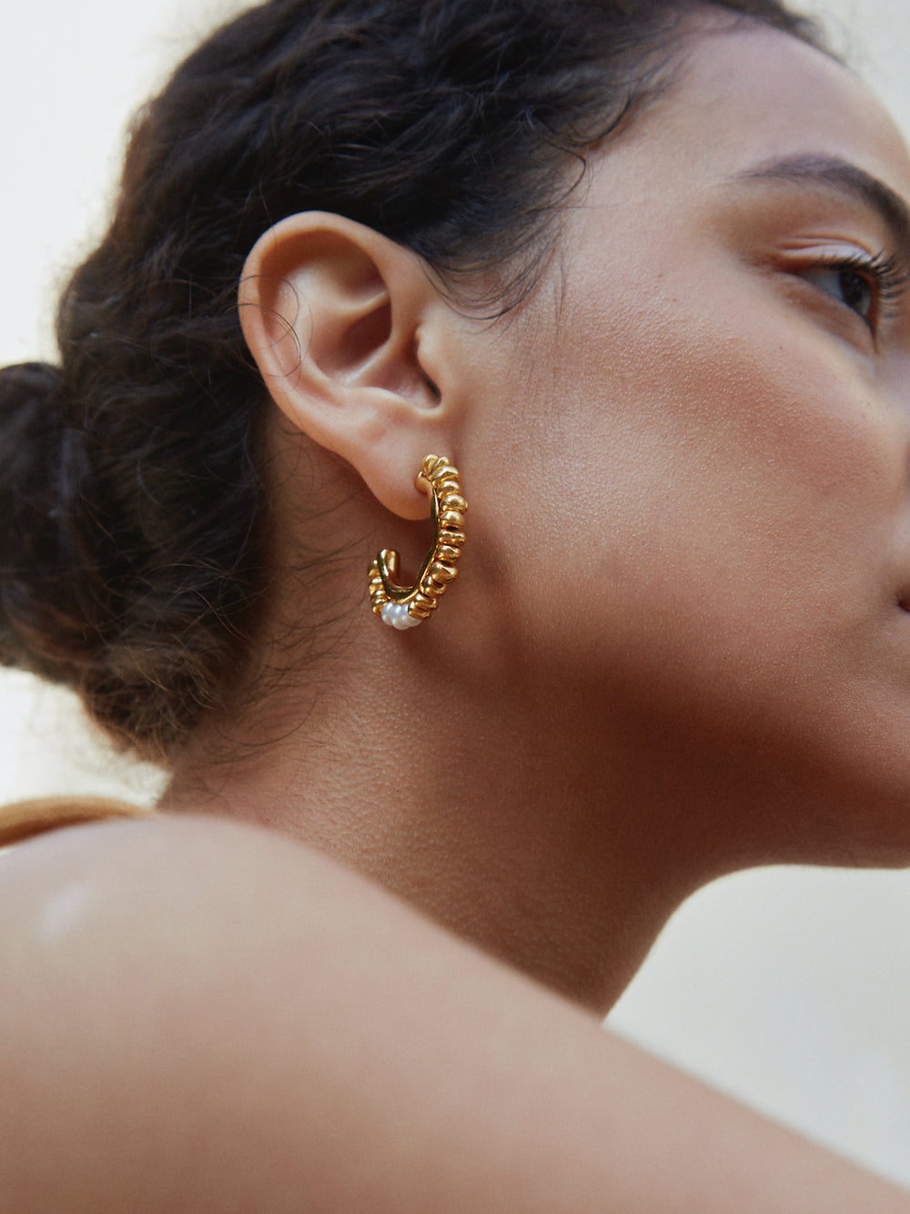 Pebble Gold Hoops