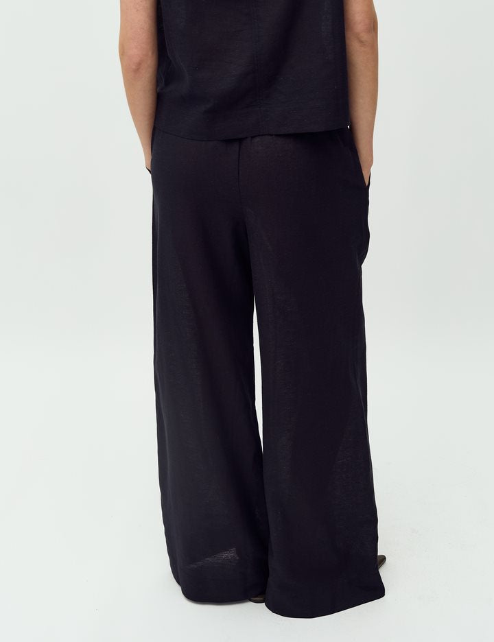 Asaka-M Pant - Black