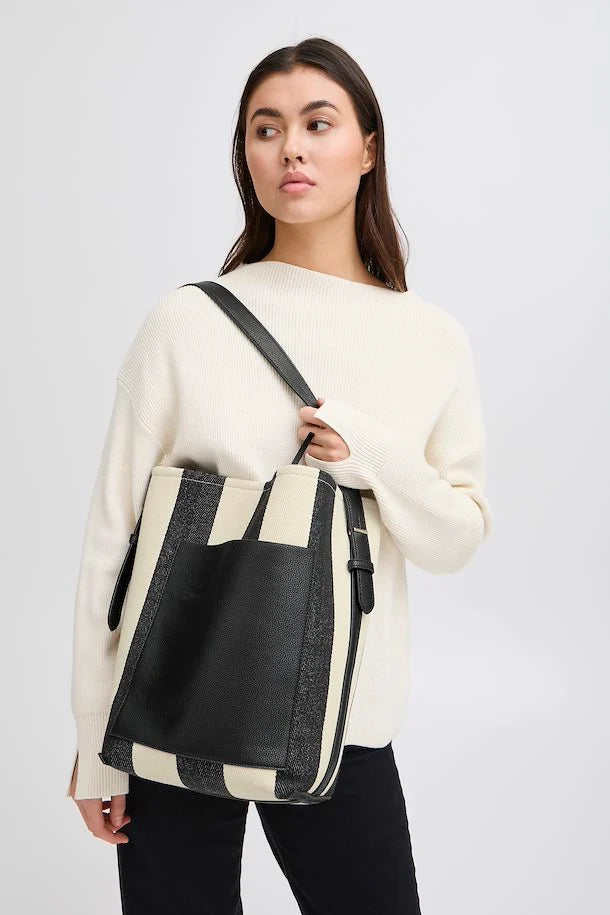 Black and White Bucket bag