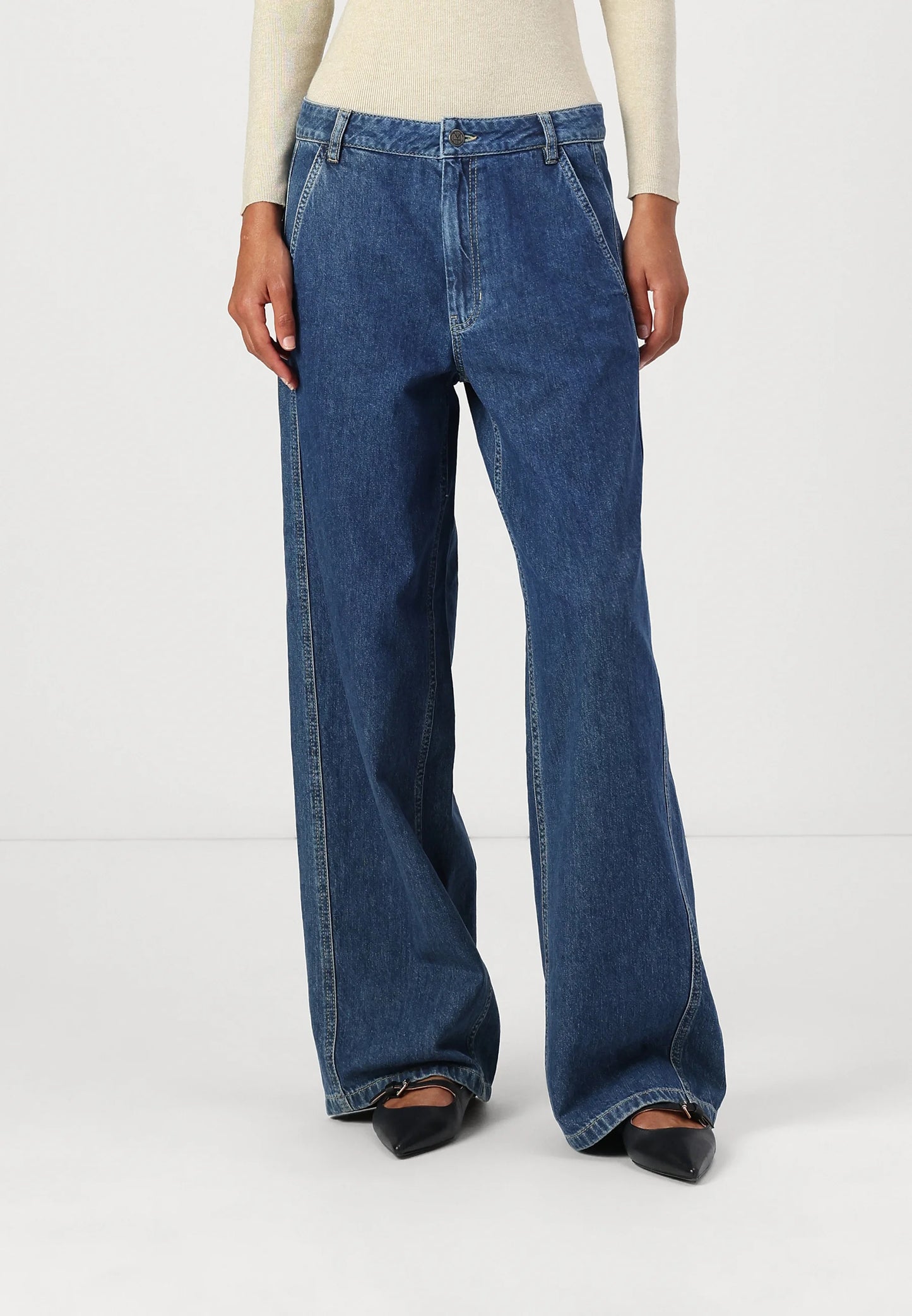 Jilette Lis HW Relaxed Jeans