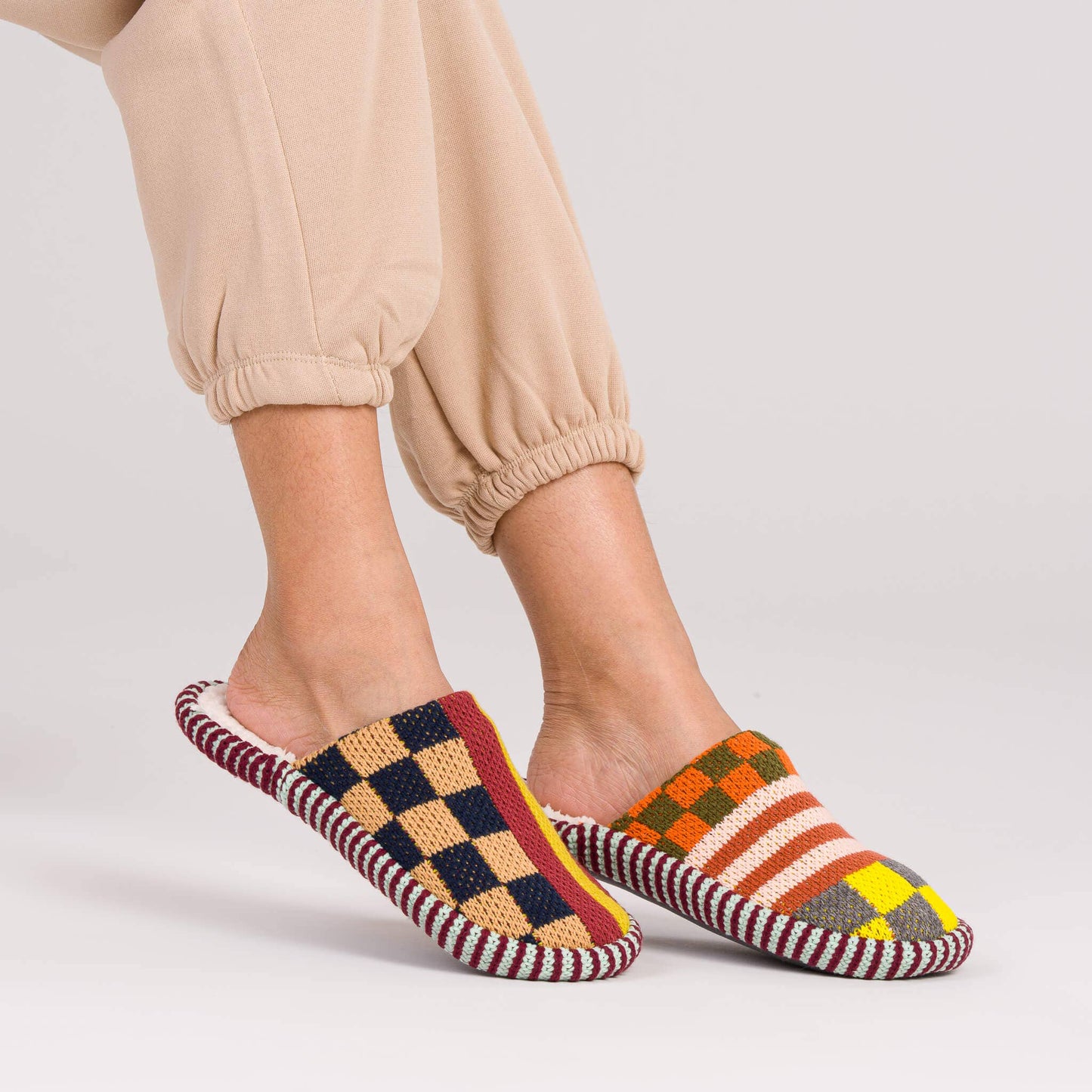 Pattern Patch Slide Slippers: Desert