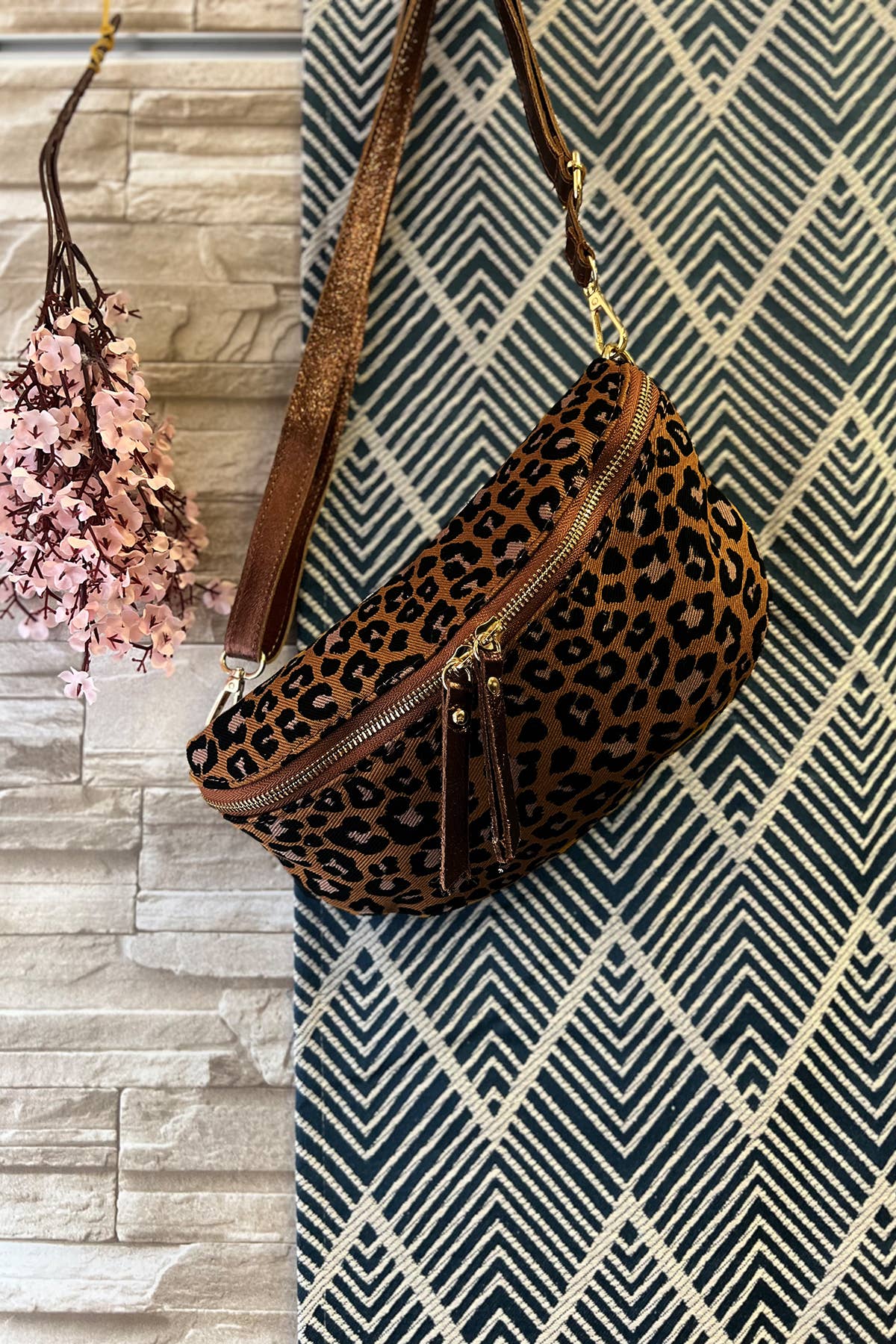 Rosalia Bag: Camel Leopard