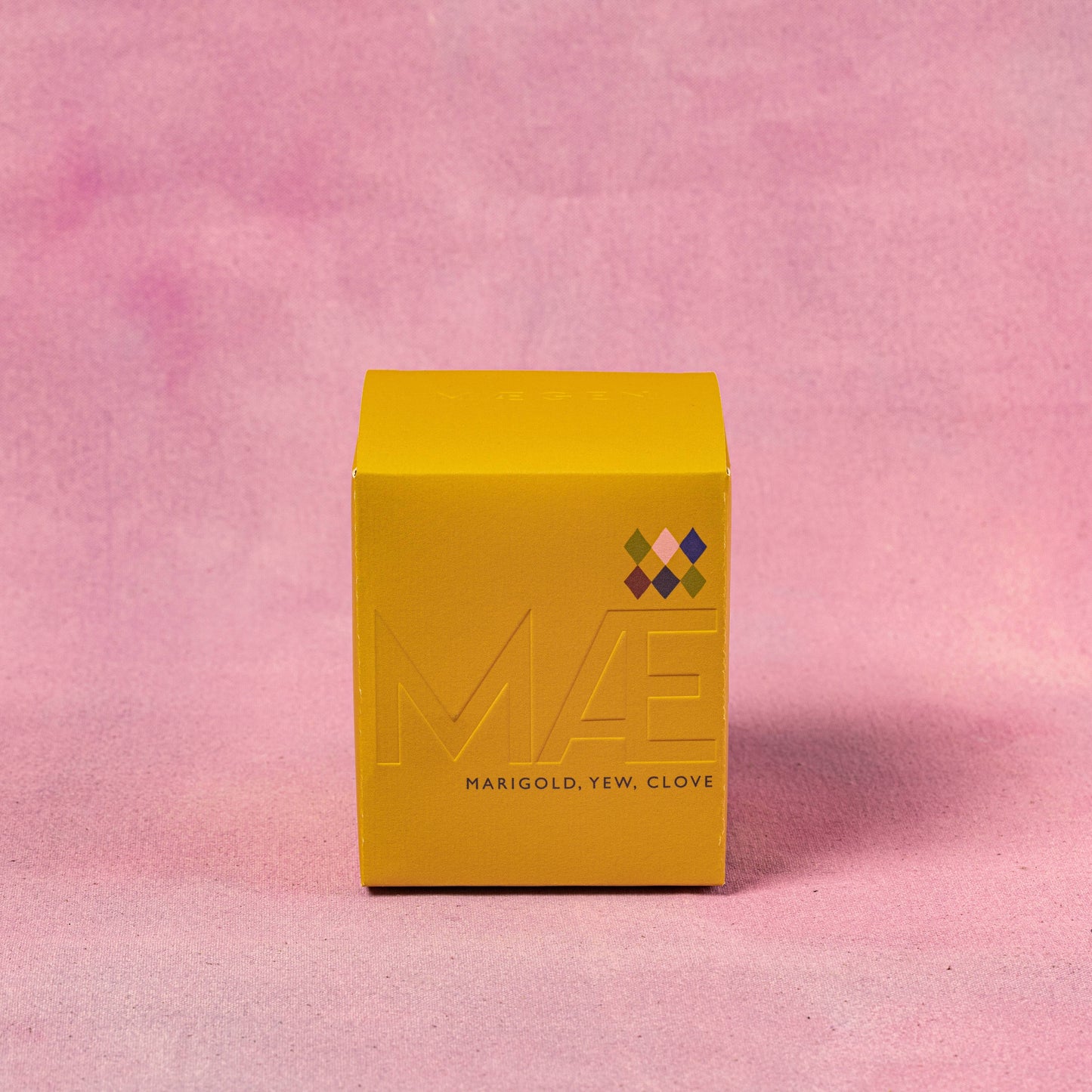 Good Candle - Yellow / Diamond - Marigold Clove
