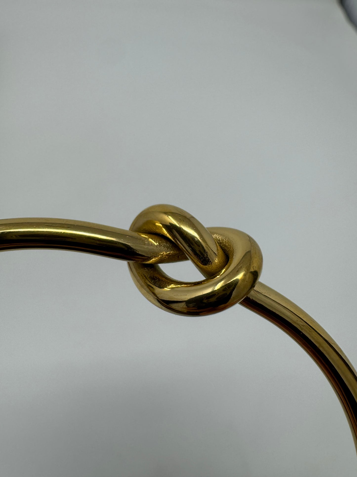 Knot Bangle : Gold