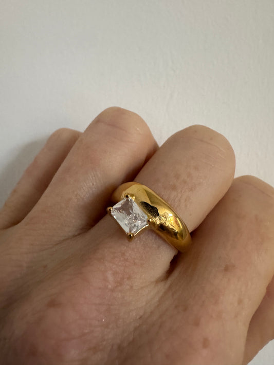 Diane Gem Ring