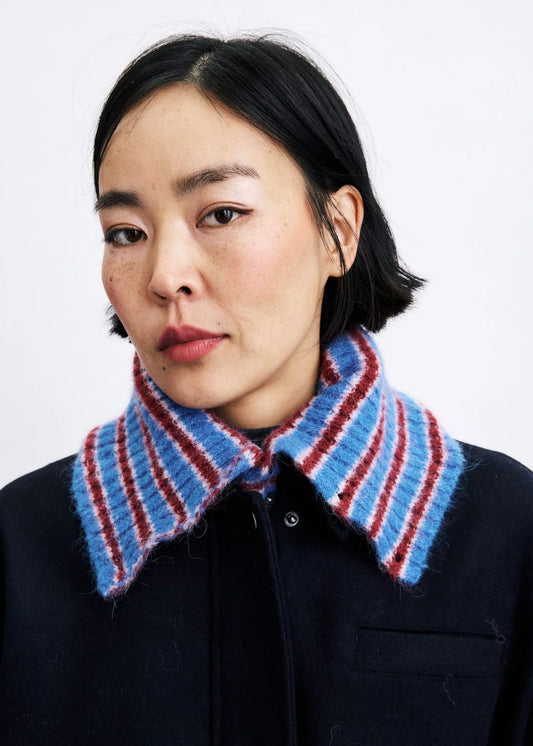 KIM ELECTRIC BLUE NECK WARMER