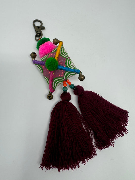 Embroidered tassel keyring : Wine