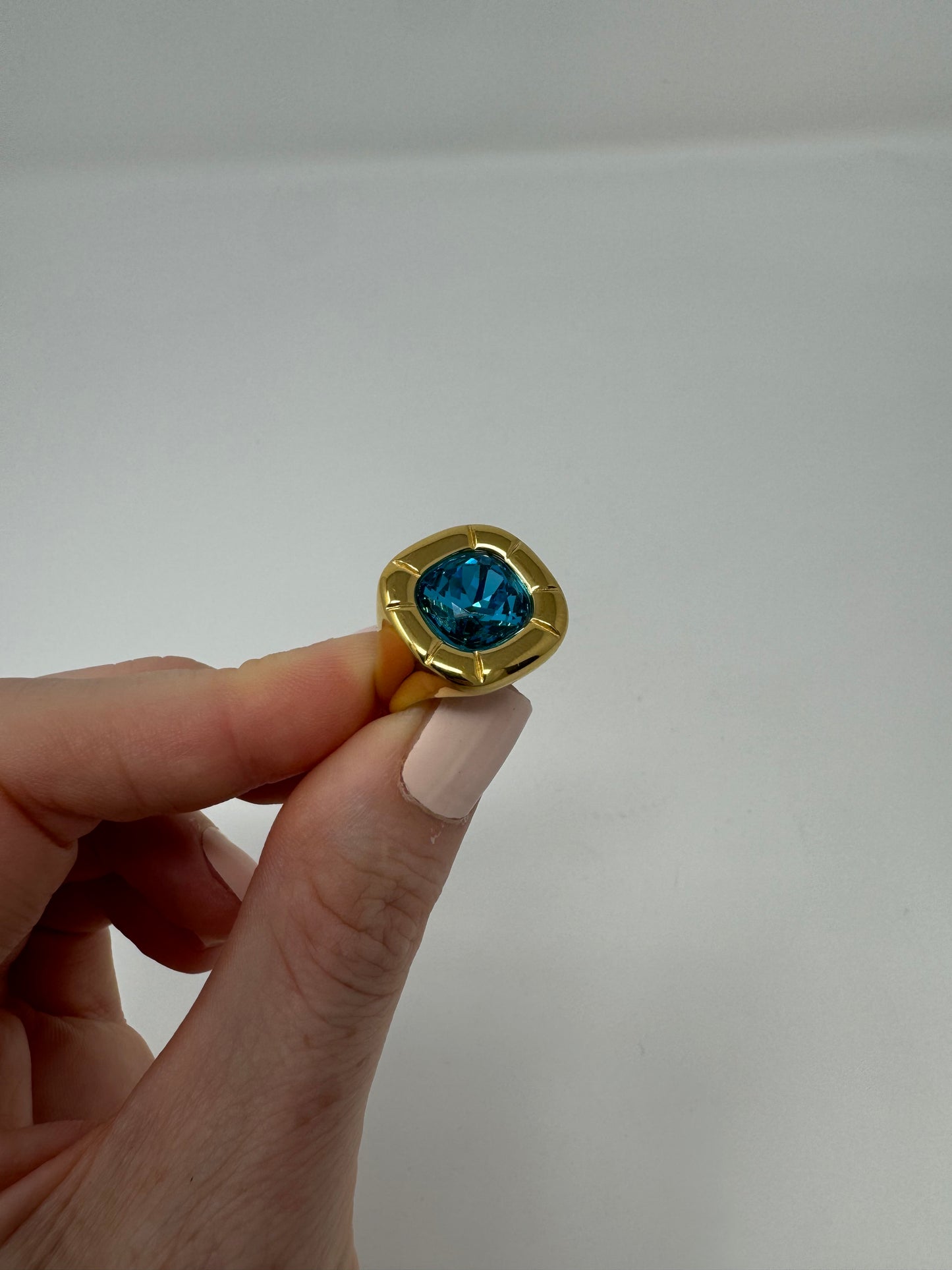 Sofia Chunky Gem Ring : Blue