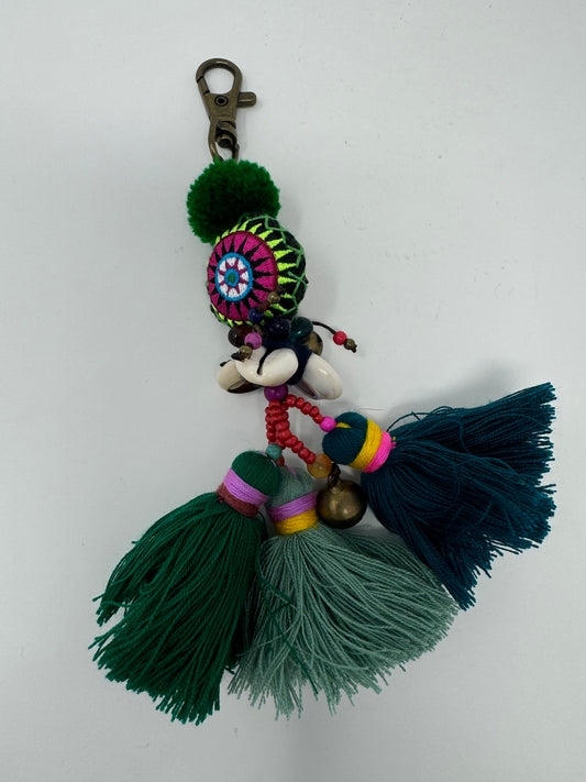 Embroidered tassel keyring : Green