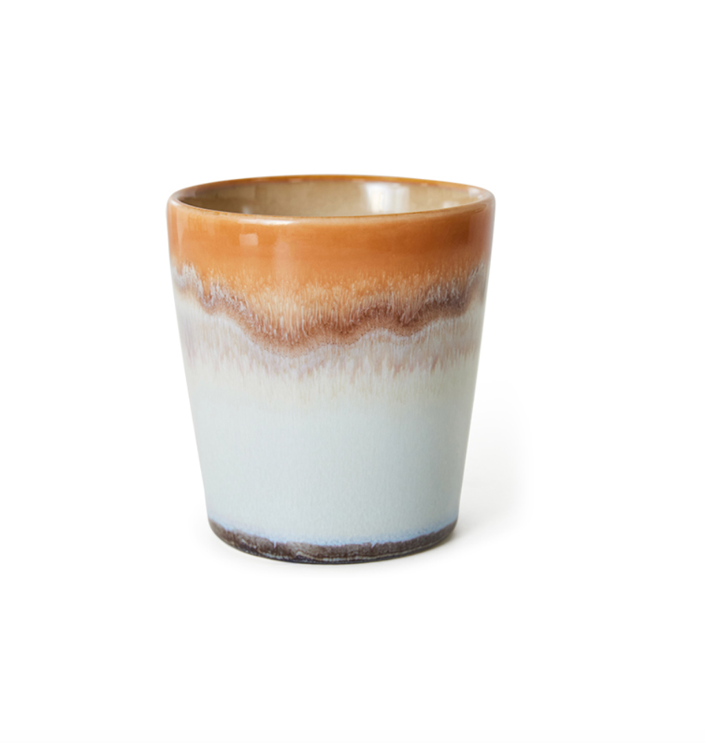 HKliving : 70s ceramics: coffee mug, ash