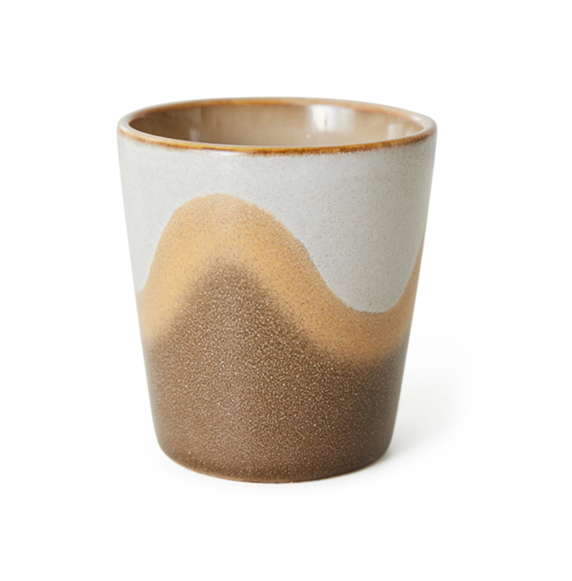 HKliving: 70s ceramics: coffee mug, oasis