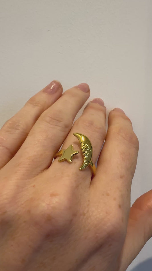 Moon and the stars ring