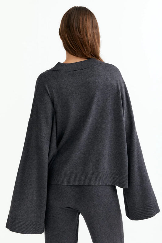 Oversized Knit Collared Jumper in Grey